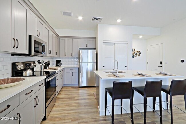 475 N 9th St in Phoenix, AZ - Building Photo - Building Photo