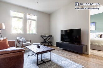 8601 Lincoln Blvd in Los Angeles, CA - Building Photo - Building Photo