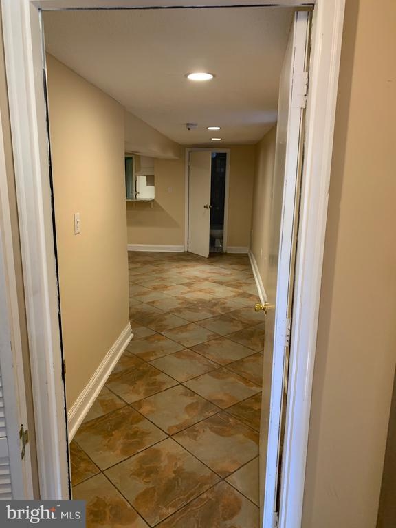 property at 15 Seaton Pl NW