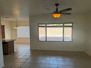 4220 W Galapagos Ave in North Las Vegas, NV - Building Photo - Building Photo