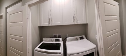 130 Cadence in Irvine, CA - Building Photo - Building Photo