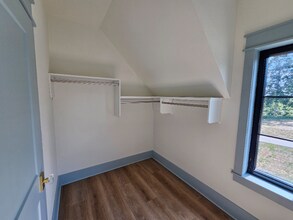 8510 Coppock Rd in Corryton, TN - Building Photo - Building Photo