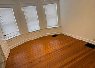 222 S 2nd St in Rockford, IL - Building Photo - Building Photo