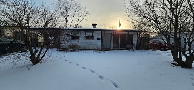 property at 1308 St Stephens Dr