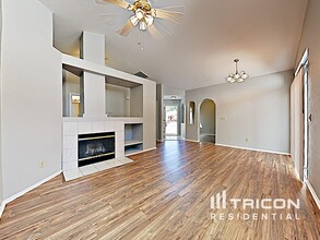 400 Kinsmill Ct in Suisun City, CA - Building Photo - Building Photo
