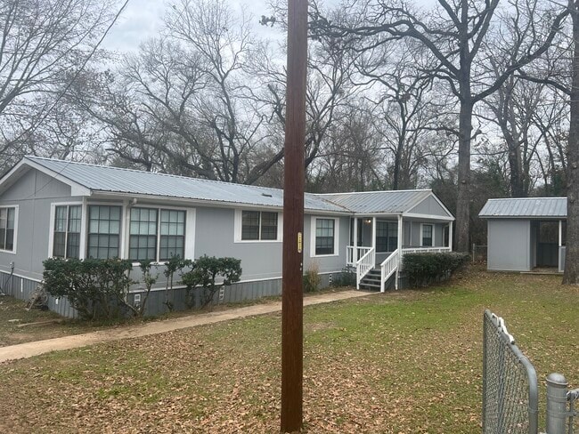 property at 2140 Hickory St