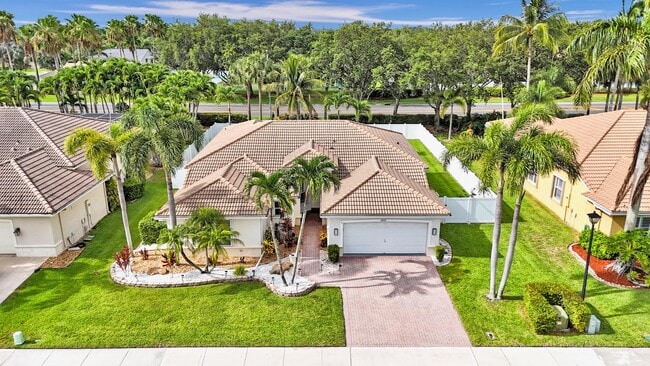 5242 Indianwood Village Ln