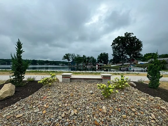 property at 281 Canova Dr