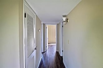 240 Harmon Ave in Panama City, FL - Building Photo - Building Photo