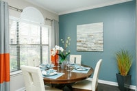 Elle at The Medical Center photo'