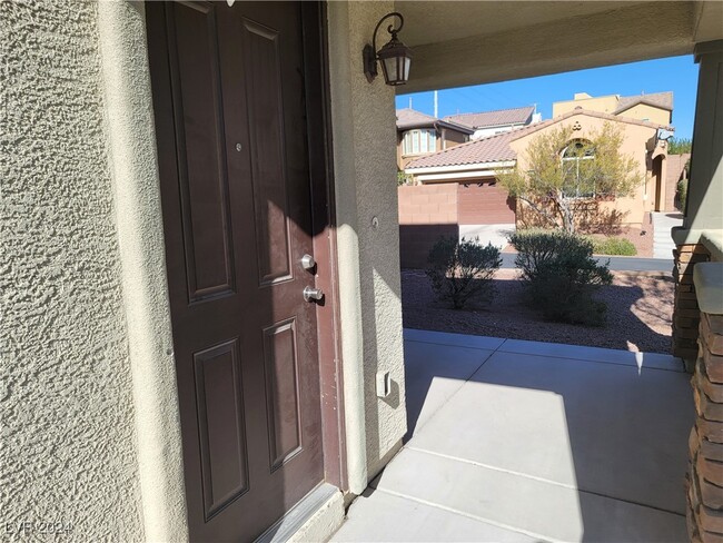 6647 Brooklyn Heights St in Las Vegas, NV - Building Photo - Building Photo