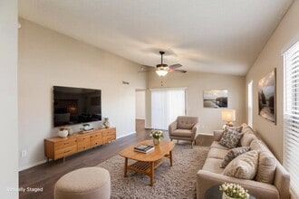 11622 W Olive Dr, Unit 553 in Avondale, AZ - Building Photo - Building Photo