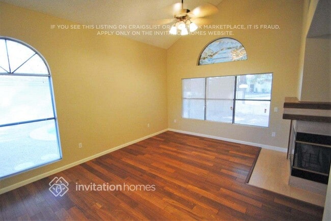 1541 E Laurel Ave in Gilbert, AZ - Building Photo - Building Photo