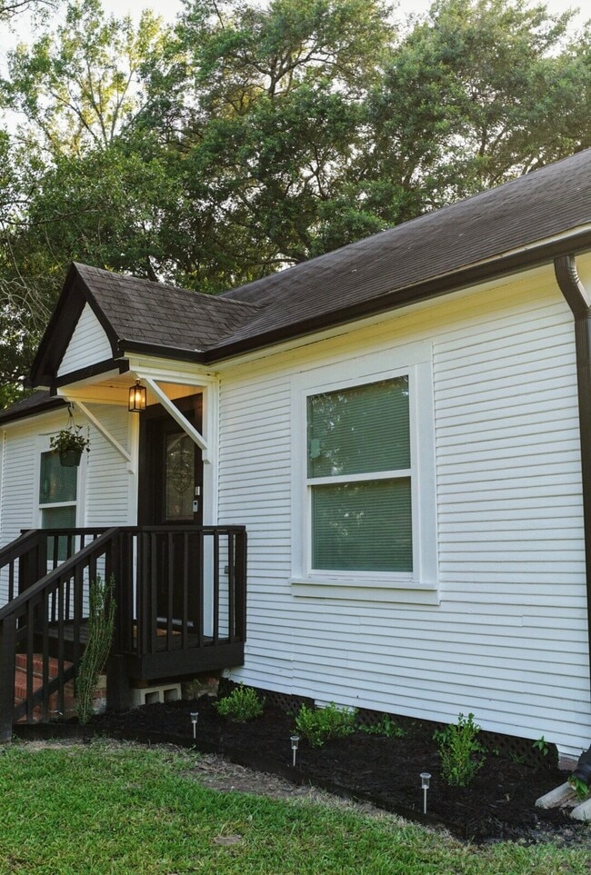 420 S 8th St in Silsbee, TX - Building Photo - Building Photo