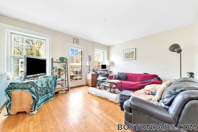 106 Strathmore Rd