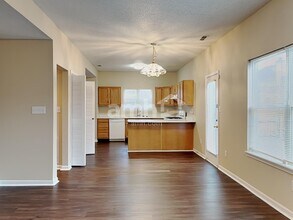 12187 Running Springs Rd in Fishers, IN - Building Photo - Building Photo