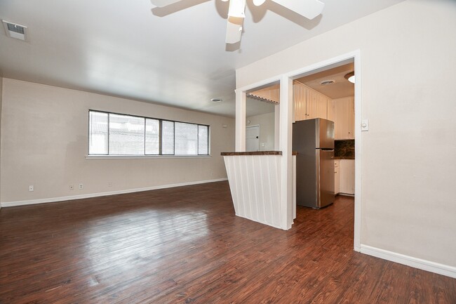 property at 4725 1/2 Merwin St