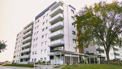 616 Strathcona St in Winnipeg, MB - Building Photo - Building Photo