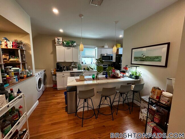 35 Winship St in Boston, MA - Foto de edificio - Building Photo