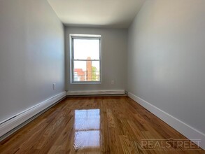 2777 Atlantic Ave in Brooklyn, NY - Building Photo - Floor Plan