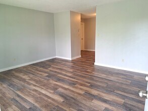 6123 Cougar Dr in Knoxville, TN - Building Photo - Building Photo
