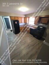 305 S Lafayette St in Florissant, MO - Building Photo - Building Photo