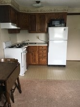300 Washington St, Unit C in Findlay, OH - Building Photo - Building Photo