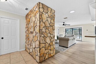 11755 W Fisherman Ln in Homosassa, FL - Foto de edificio - Building Photo