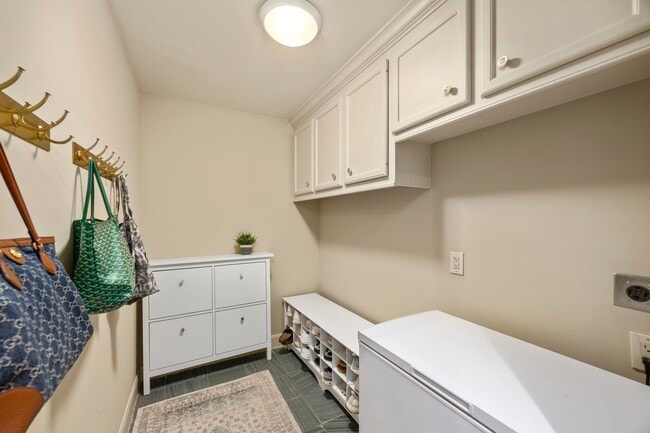 property at 1312 Crocker St