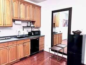 20926 Cheyenne Terrace, Unit Silver in Potomac Falls, VA - Building Photo - Building Photo