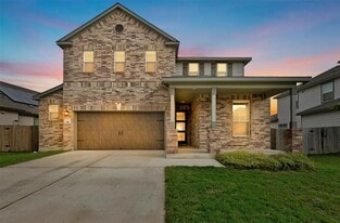 280 Kat Garnet Dr in Kyle, TX - Building Photo