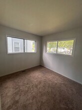 6220 Chatham Dr in Fort Wayne, IN - Building Photo - Building Photo