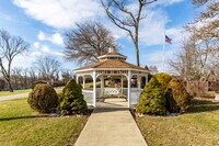 Apartments in West Mifflin, PA
