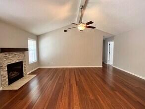 1052 Highland Blvd in Cabot, AR - Building Photo - Building Photo