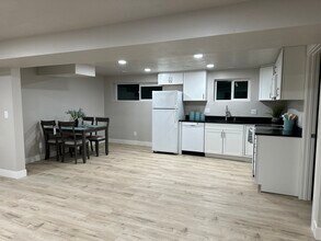 1268 E 5600 S, Unit B in Ogden, UT - Building Photo - Building Photo