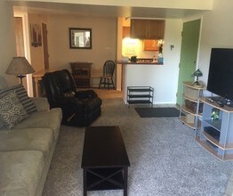 4660 White Rock Cir, Unit 9 in Boulder, CO - Building Photo - Building Photo