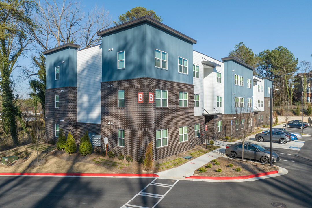 Hamilton Hills in Atlanta, GA - Building Photo