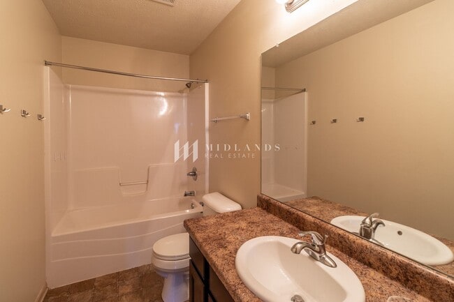 property at 1605 Old Gaelic St