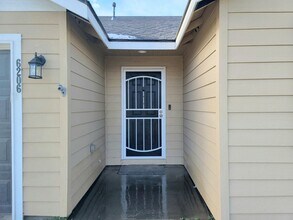 6206 Maryhill Ln in Pasco, WA - Building Photo - Building Photo