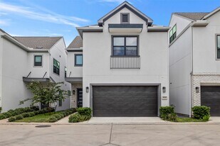 8706 Ojeman Crk Ln in Houston, TX - Building Photo