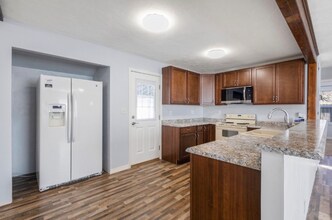 175 Alpine Dr in Idaho Falls, ID - Building Photo - Building Photo