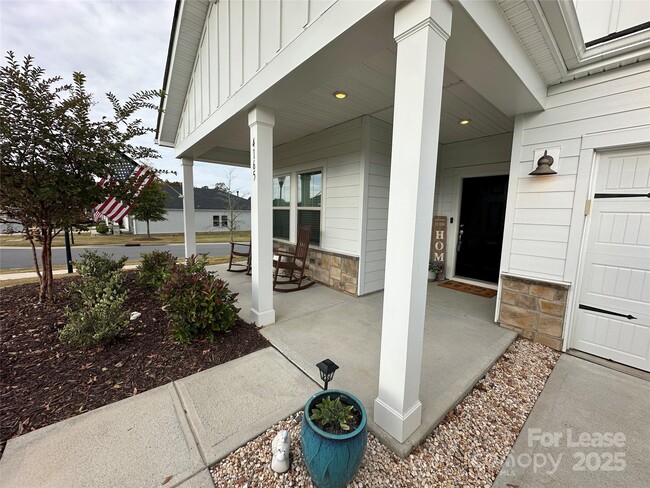 4165 Canopy Creek Dr in Denver, NC - Building Photo - Building Photo