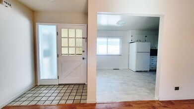 1031-1033 Dale Ave in Mountain View, CA - Building Photo - Building Photo