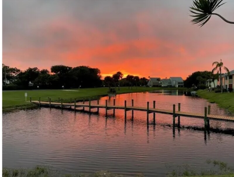 9632 Riverside Dr in Sebastian, FL - Building Photo