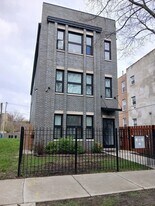 4608 S Indiana Ave in Chicago, IL - Building Photo
