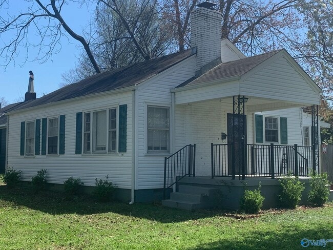 property at 315 Thornton Ave SW
