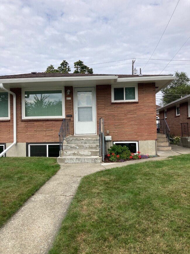 609 E Euclid Ave, Unit Euclid