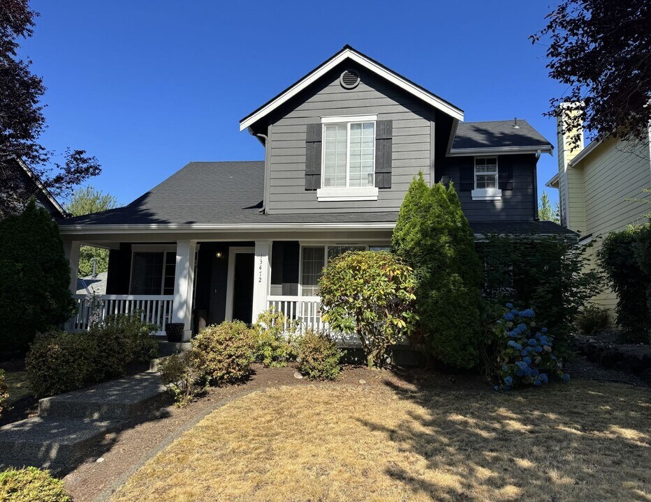13472 Summit Ave SE in Monroe, WA - Building Photo