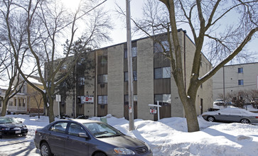 Capitol Park Apartments in Madison, WI - Foto de edificio - Building Photo