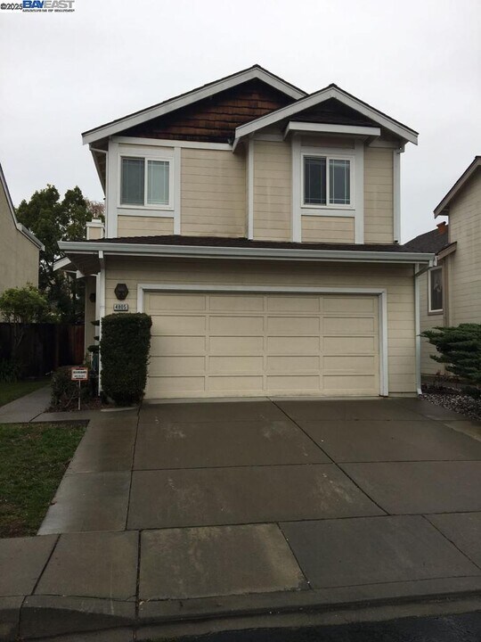 4805 Mallard Common in Fremont, CA - Building Photo